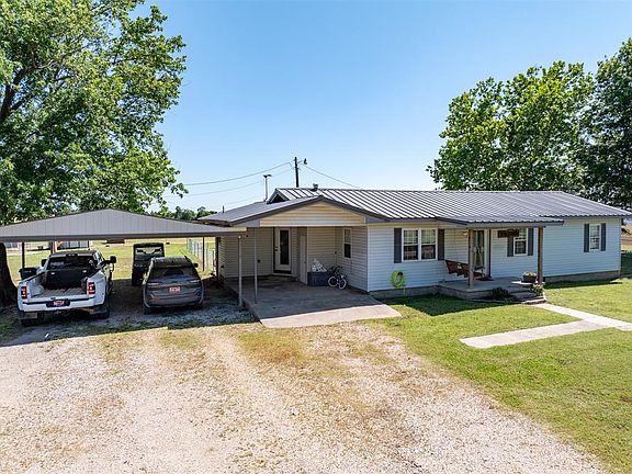 3rd image of 360013 E 1010th Rd