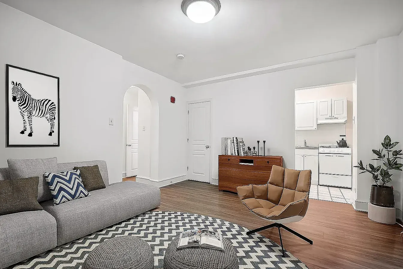 Studio, $1,325 — Photo 3