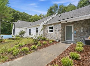 906 Cedar Court, Aberdeen, NC 28315