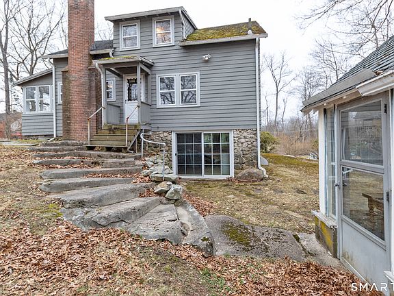 4th image of 4 Myrtle Road