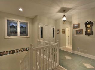 6458 Waterscape Rdg, Gainesville, GA 30506