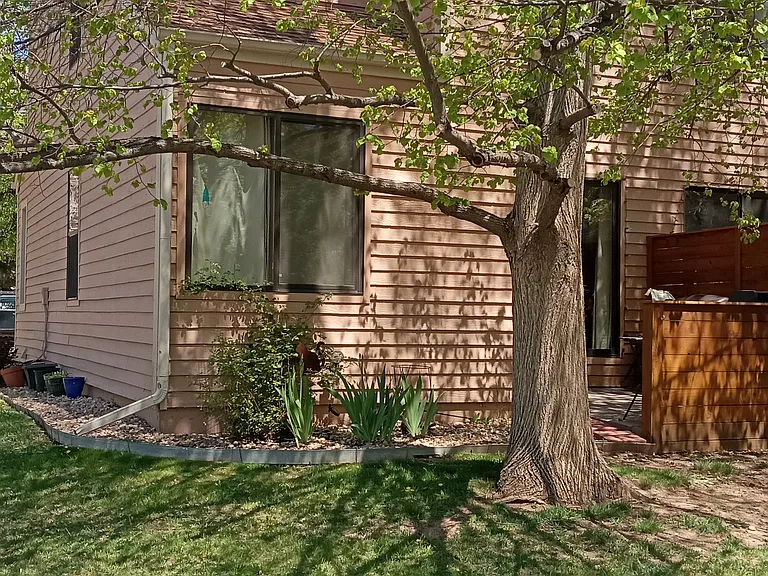 4842 Edison Ave — Photo 4