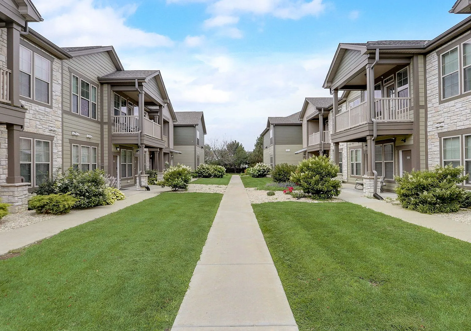 Reserve at Romeoville — Photo 1
