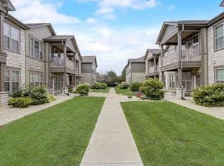 Reserve at Romeoville, Romeoville, IL 60446