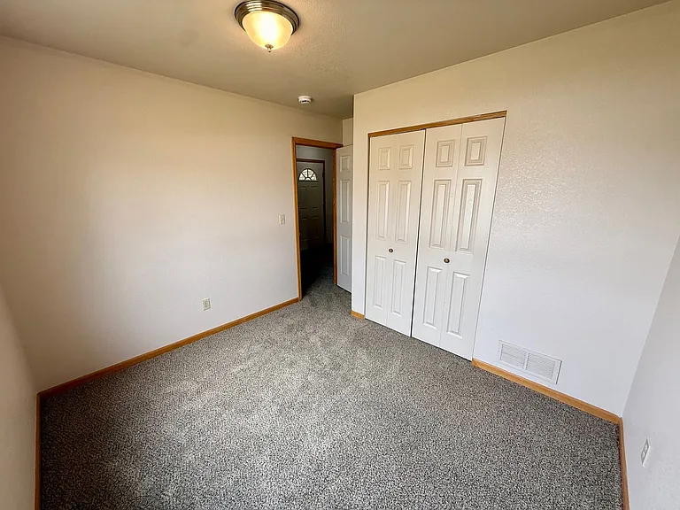 2597 Turquoise St — Photo 10