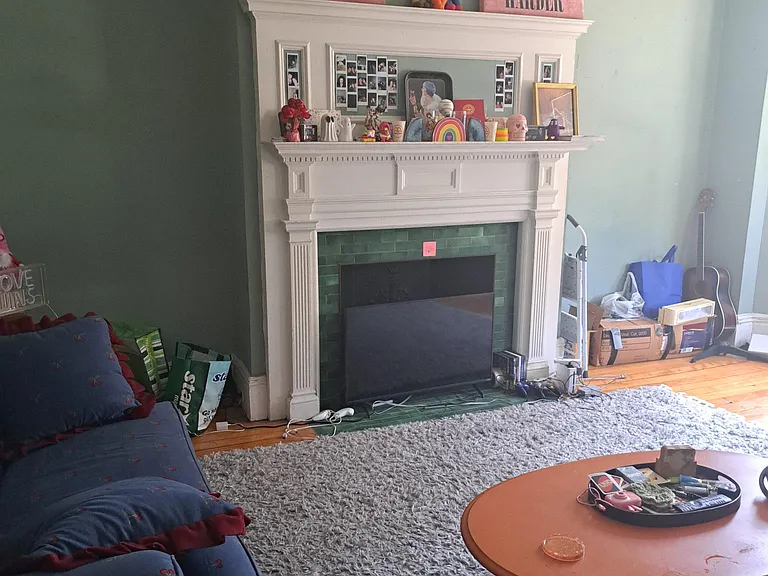 16 Glenville Ave #1 — Photo 5