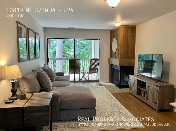 10819 NE 37th Pl, Bellevue, WA