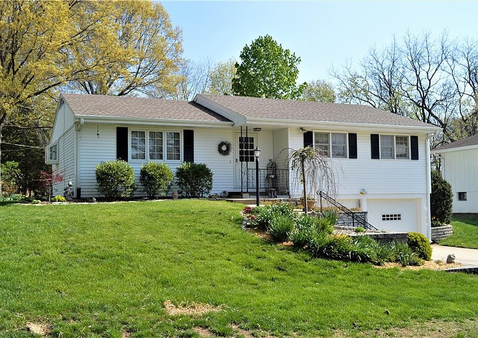 1st image of 31 Northridge Dr