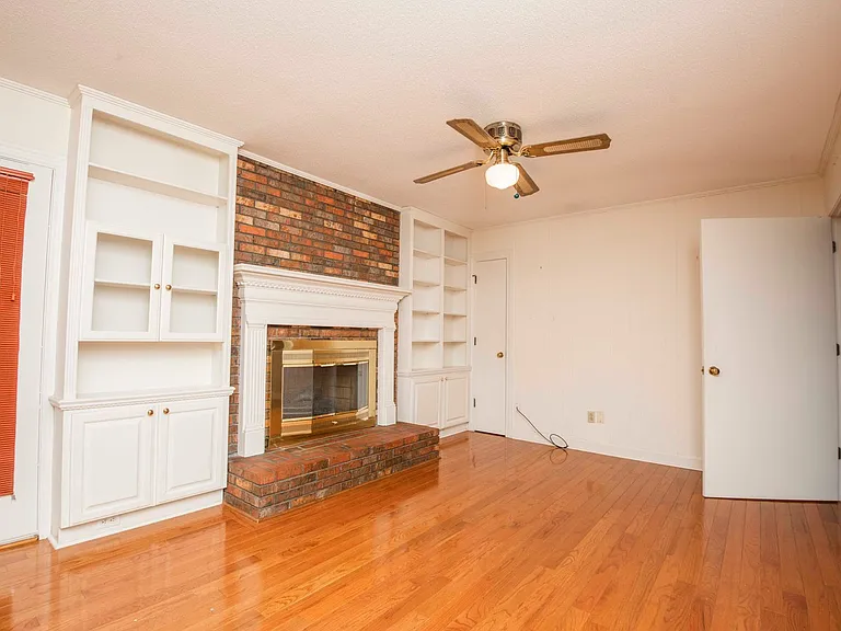 3924 Arline Dr — Photo 4