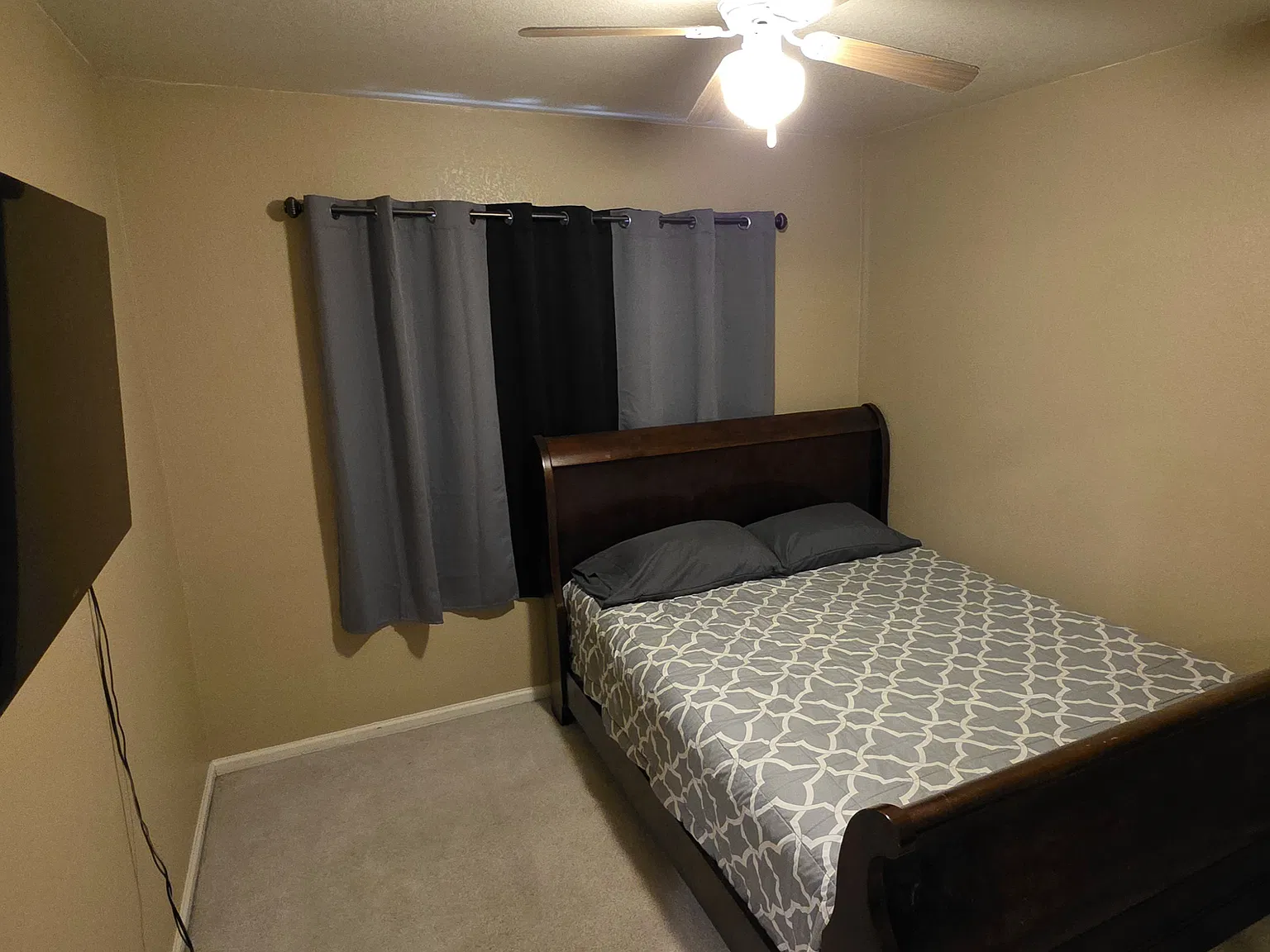 3 bed, 1684 sqft, $900 — Photo 2