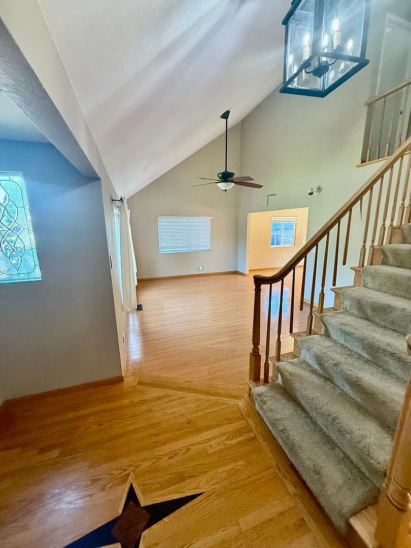 Spacious 4-Bedroom, 3-Bath Home with Pool in Clayton! — Photo 4