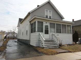 1641 N Main St, Racine, WI 53402