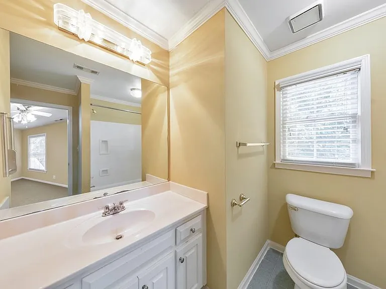 5321 Edgerton Dr — Photo 32
