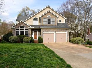8933 Tartan Ridge Dr, Huntersville, NC 28078