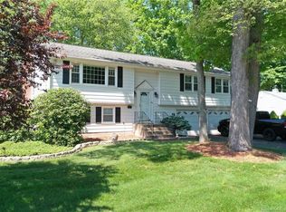100 Andover Rd, East Hartford, CT 06108
