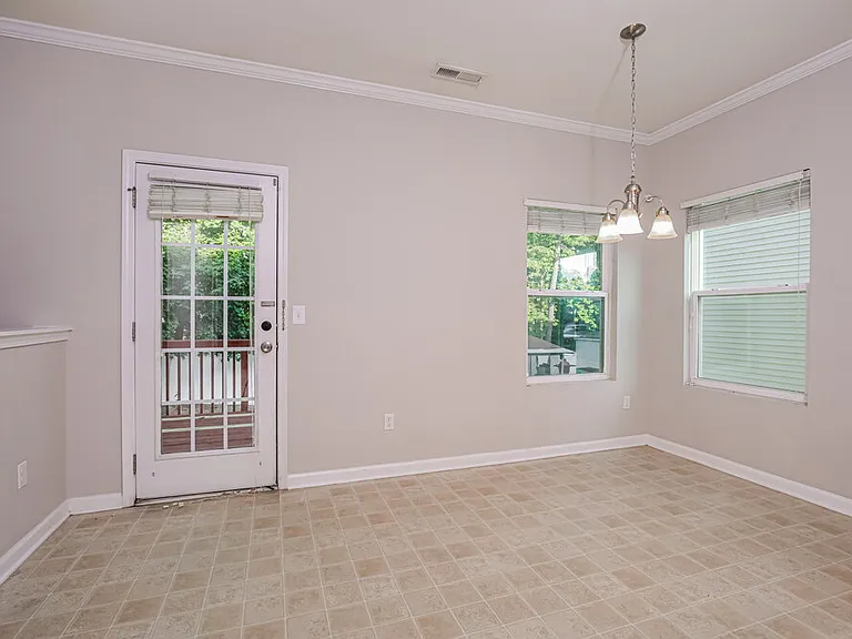 217 Switchback St — Photo 7