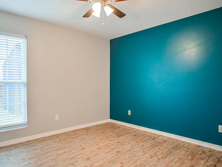 8809 16th St — Photo 25