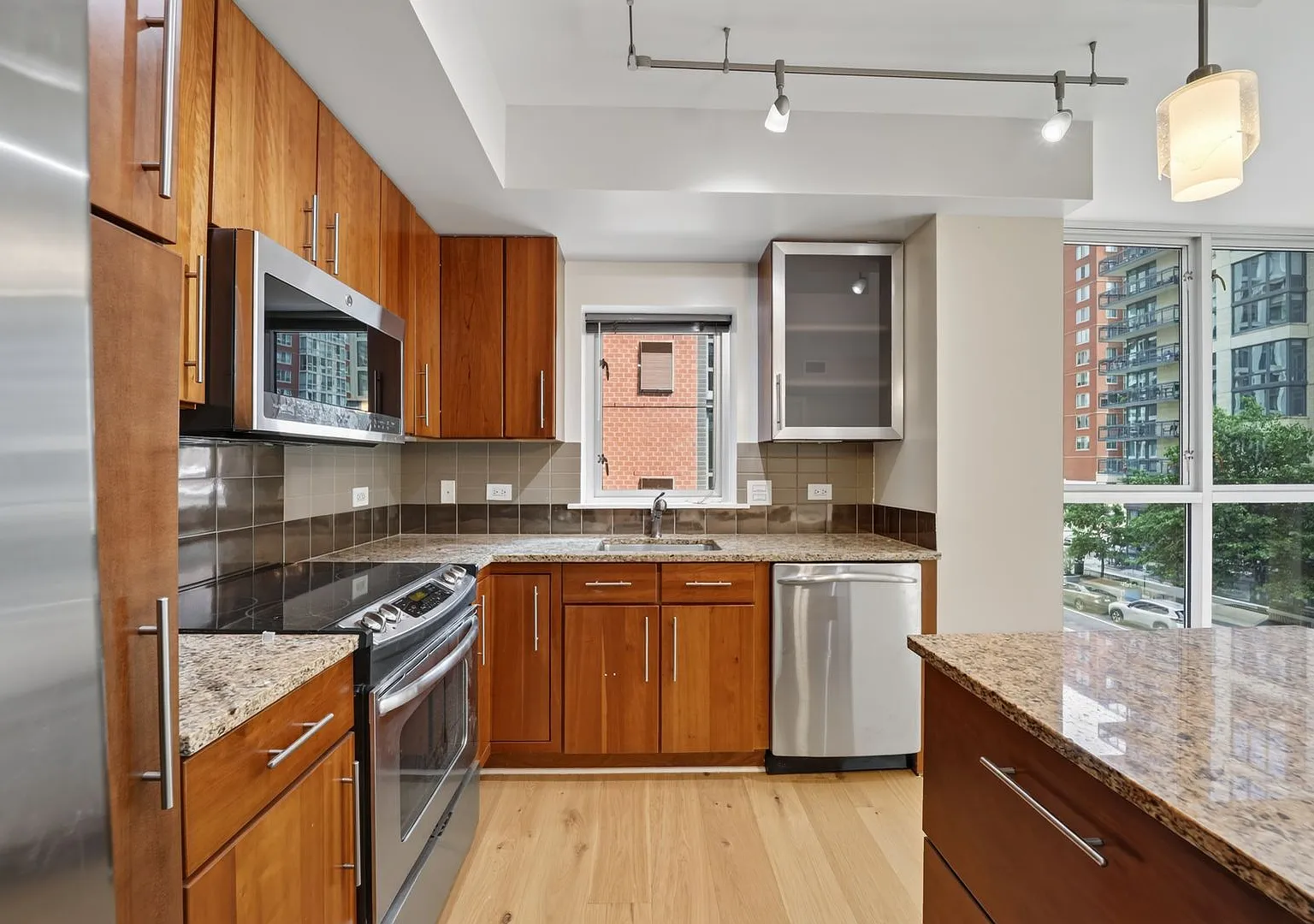 Modern 2br/2ba at Navy Yard — Photo 1
