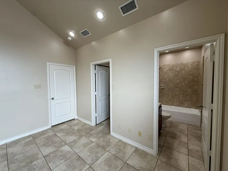 710 Alta Vista Dr — Photo 13