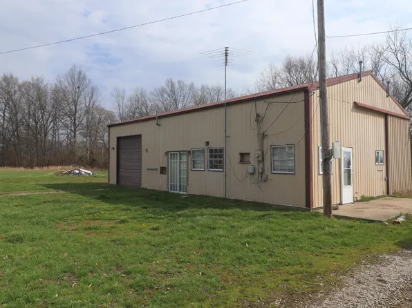 12628 W 150th St N, Linton, IN 47441