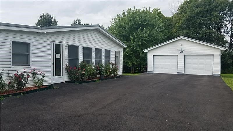 1st image of 166 Pellegrene Dr