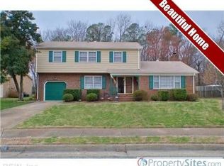 114 Garrett Dr, Hampton, VA 23669