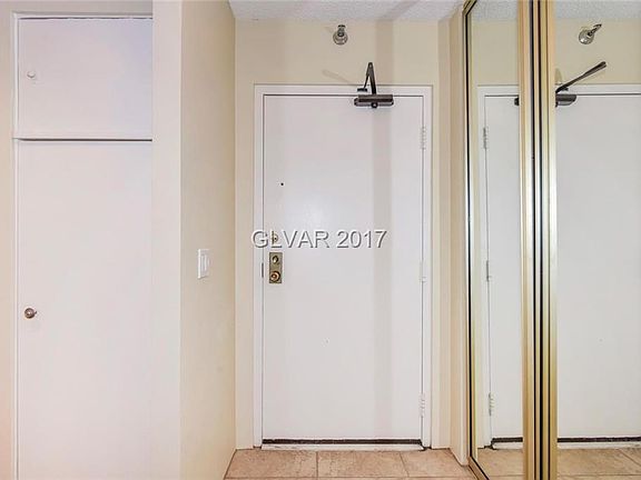 5th image of 205 E Harmon Ave APT 105