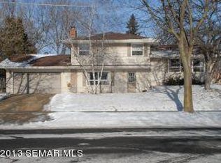 819 Northern Heights Dr NE, Rochester, MN 55906