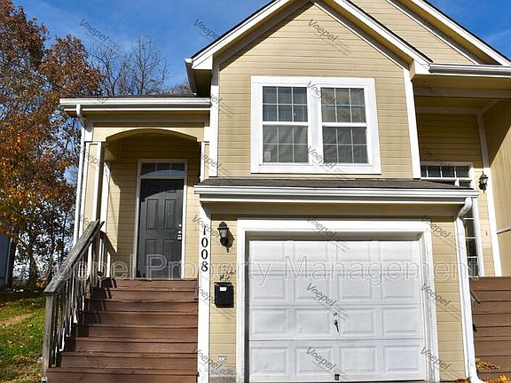2nd image of 1008 W Linden Ave #A