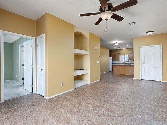 4th image of 726 Hardy Way Unit E