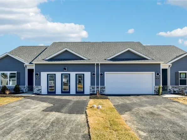 3043 Audrey Dr, Hempfield Township, PA 15601