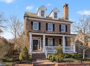 85 E Oakland Ave, Doylestown, PA