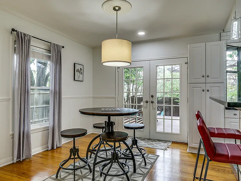 6432 Malvey Ave — Photo 16