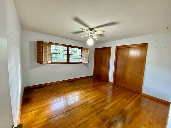 5th image of 2217 Azalea Dr