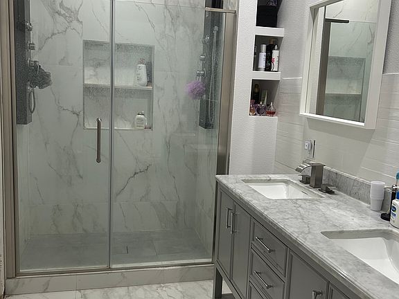 4th image of 3945 Eagle Rock Blvd Unit 48