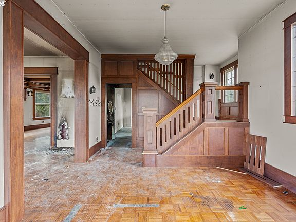 5th image of 703 N Blandena St