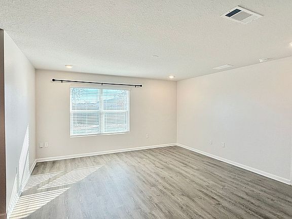 2nd image of 5320 Peach Dr