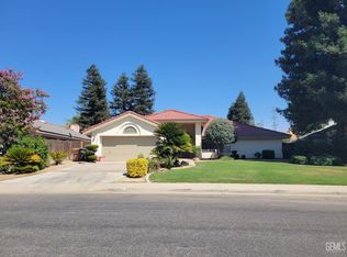 2604 Oak Crest Ct, Bakersfield, CA 93311