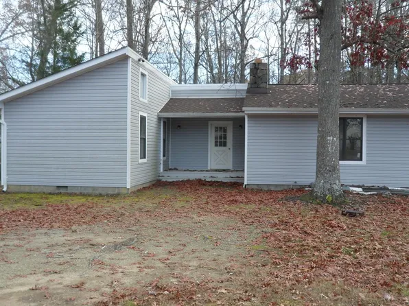 216 Hamilton Dr, Ruther Glen, VA 22546