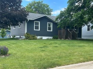 906 Streeter St, Knoxville, IA 50138