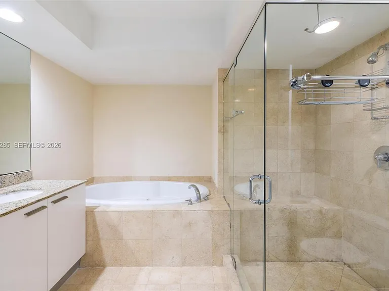 1800 S Ocean Dr #1010 — Photo 21