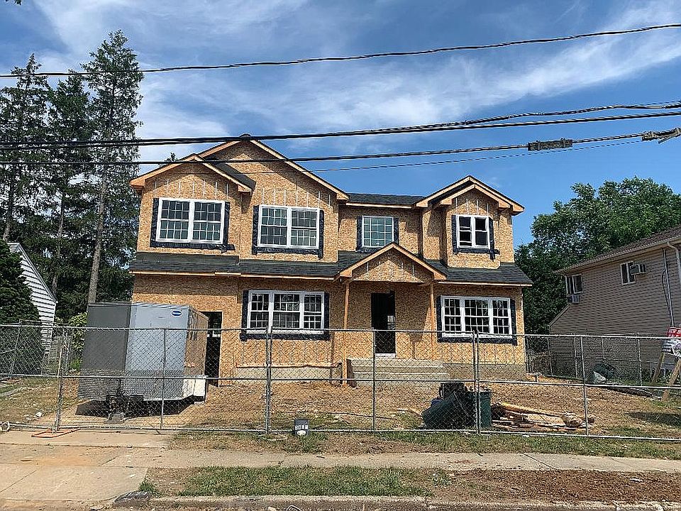 1st image of 2121 Wantagh Park Dr