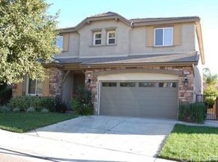 29262 Discovery Ridge Dr, Saugus, CA 91390