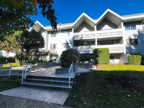 2055 Suffolk Ave #207, Pt Coquitlam, BC V3B 1H4