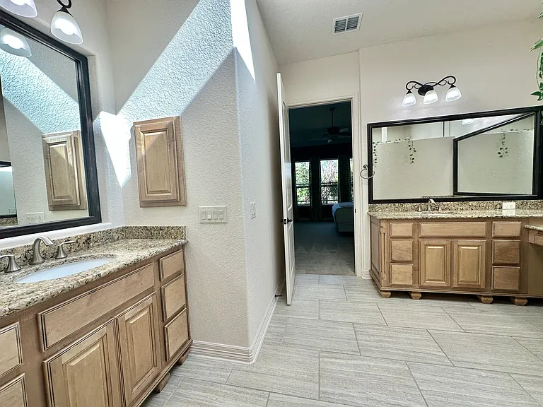 4519 Amorosa Way — Photo 9