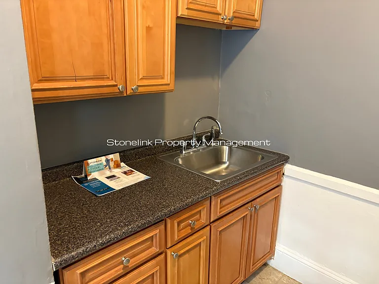 163 Elmwood Ave — Photo 4