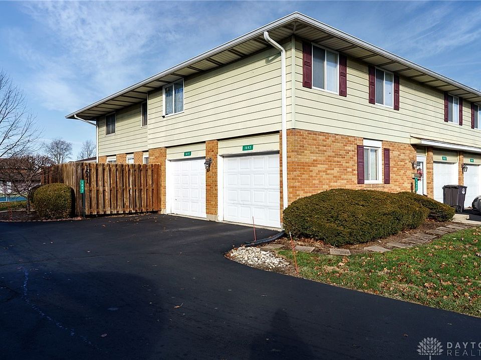 1st image of 1643 Villa South Dr