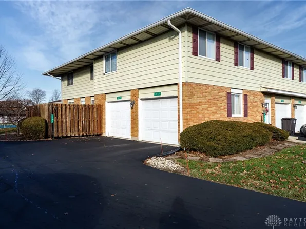 1643 Villa South Dr, West Carrollton, OH 45449