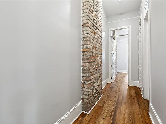 5th image of 4035-4037 Ulloa St