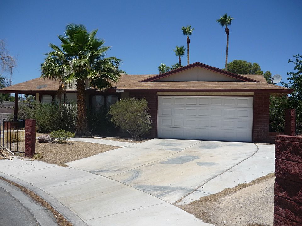 1st image of 3874 Calle De Este